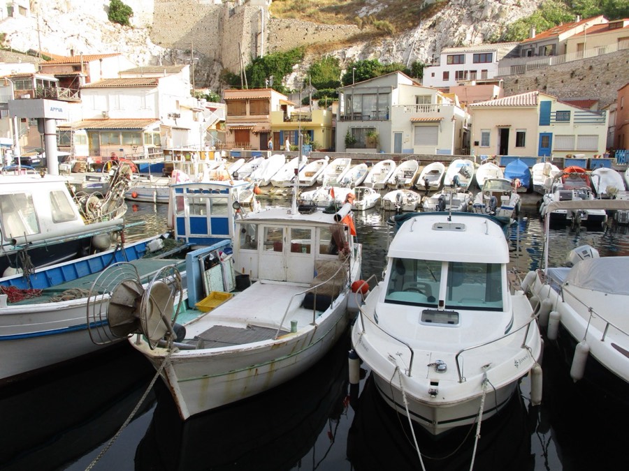 Barques traditionnelles du Vallon des Auffes en gros plan